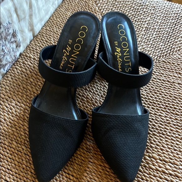 Coconuts by Matisse Black Women's Shoes - Picture 4 of 4